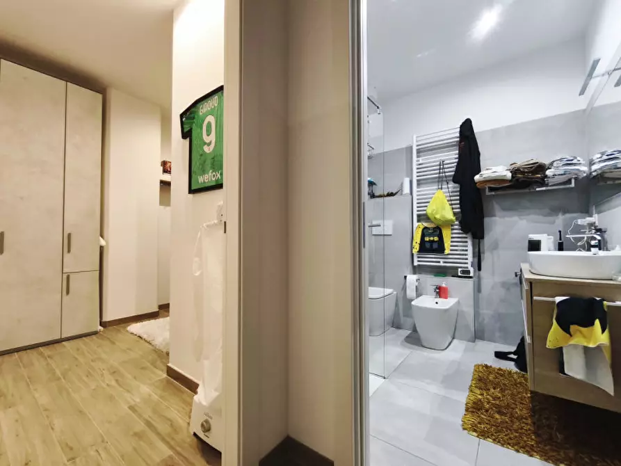 Immagine 25 di Appartamento in vendita  in Via Laura Bassi Veratti a Bologna