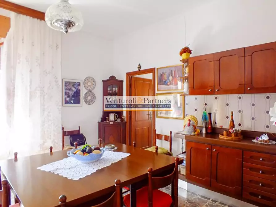 Immagine 8 di Villa in vendita  in Via Pratomaggiore a Desenzano Del Garda