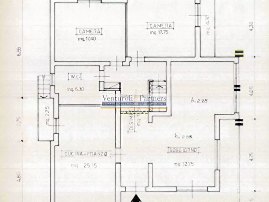 Immagine 11 di Villa in vendita  in Via Pratomaggiore a Desenzano Del Garda