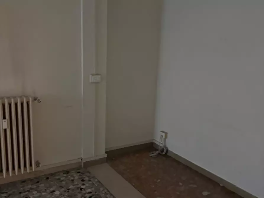 Immagine 4 di Ufficio in affitto  in VIA DI NOVOLI a Firenze