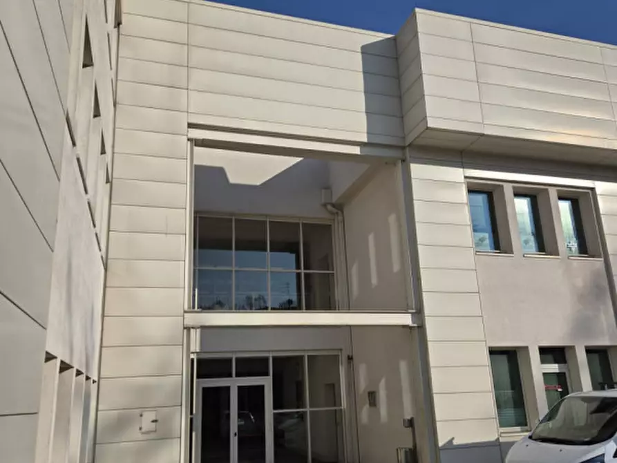 Immagine 1 di Ufficio in affitto  in Via Golfo dei Poeti, 1 a Parma