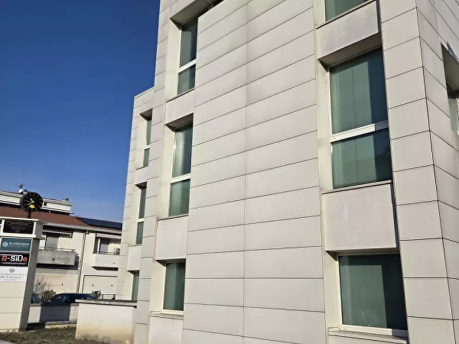 Immagine 2 di Ufficio in affitto  in Via Golfo dei Poeti, 1 a Parma