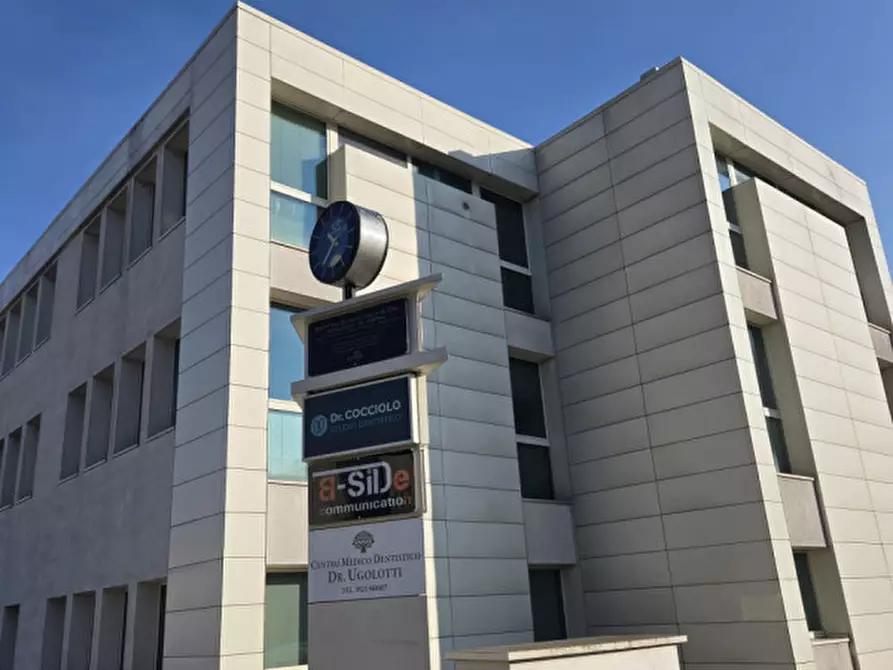 Immagine 4 di Ufficio in affitto  in Via Golfo dei Poeti, 1 a Parma