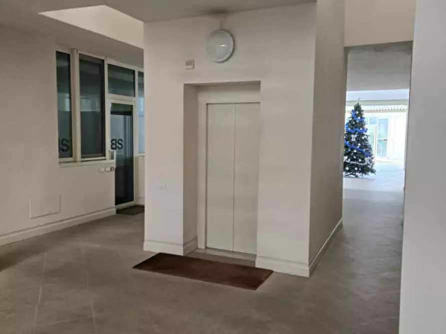 Immagine 8 di Ufficio in affitto  in Via Golfo dei Poeti, 1 a Parma