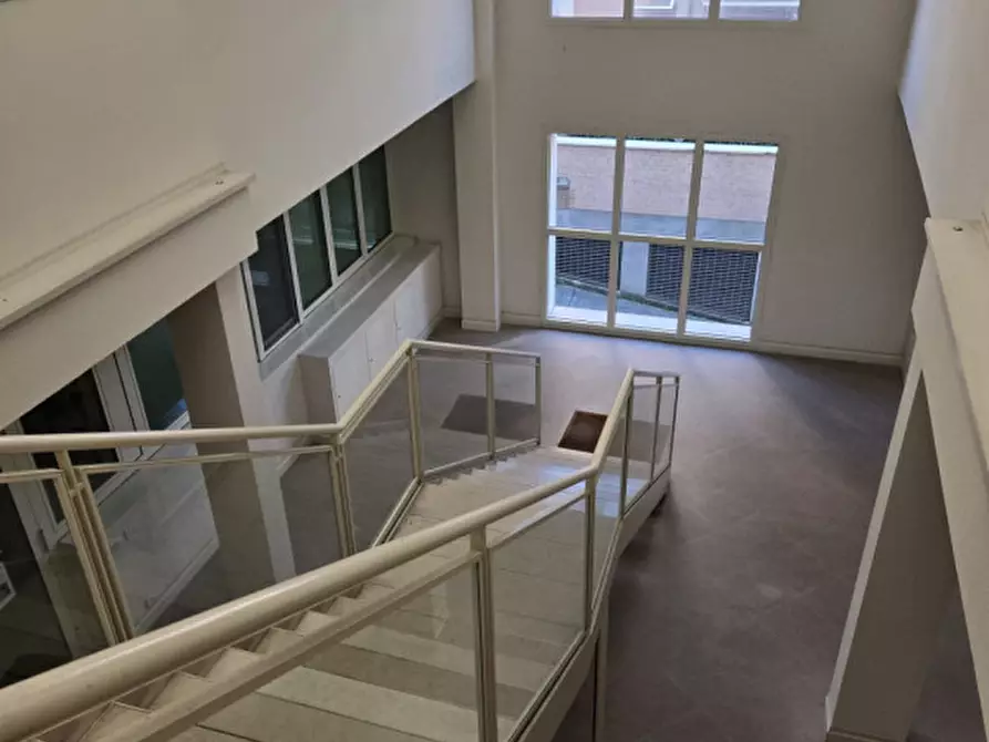 Immagine 10 di Ufficio in affitto  in Via Golfo dei Poeti, 1 a Parma