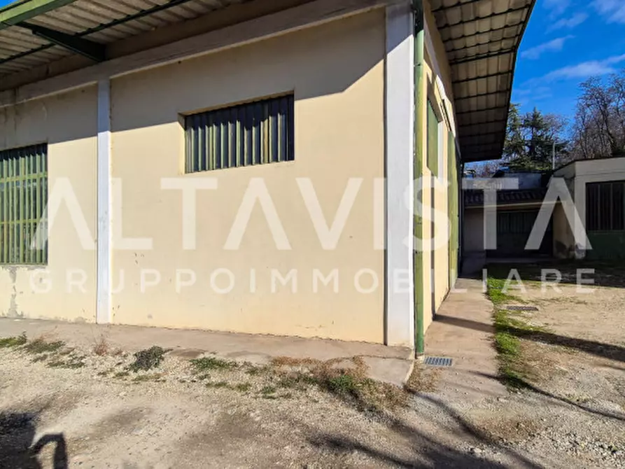 Immagine 4 di Magazzino in vendita  in Via Giuseppe Garibaldi a Bedizzole