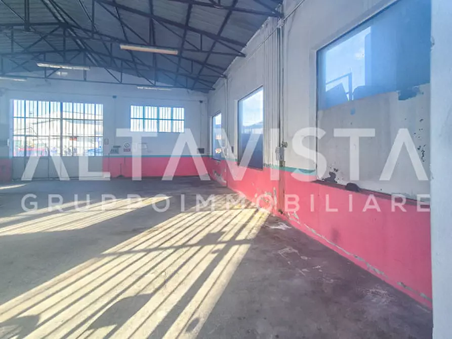 Immagine 5 di Magazzino in vendita  in Via Giuseppe Garibaldi a Bedizzole