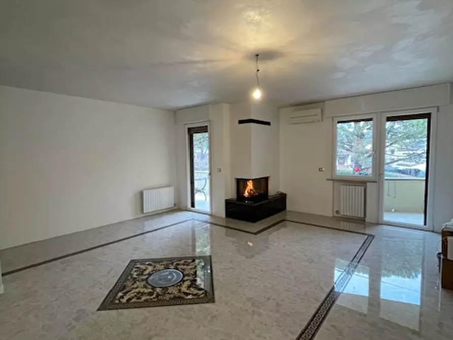 Immagine 3 di Appartamento in vendita  a Abano Terme