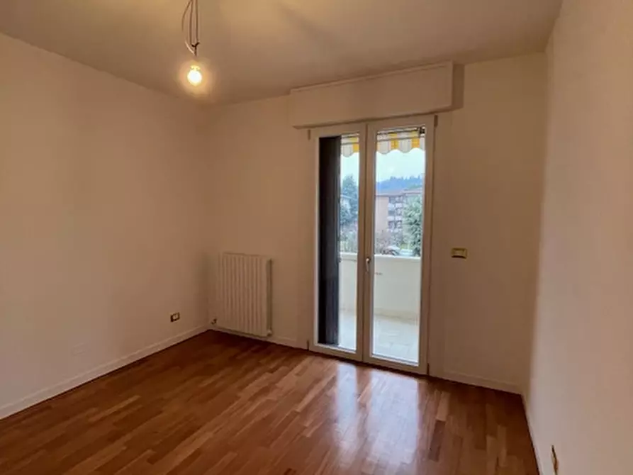 Immagine 11 di Appartamento in vendita  a Abano Terme