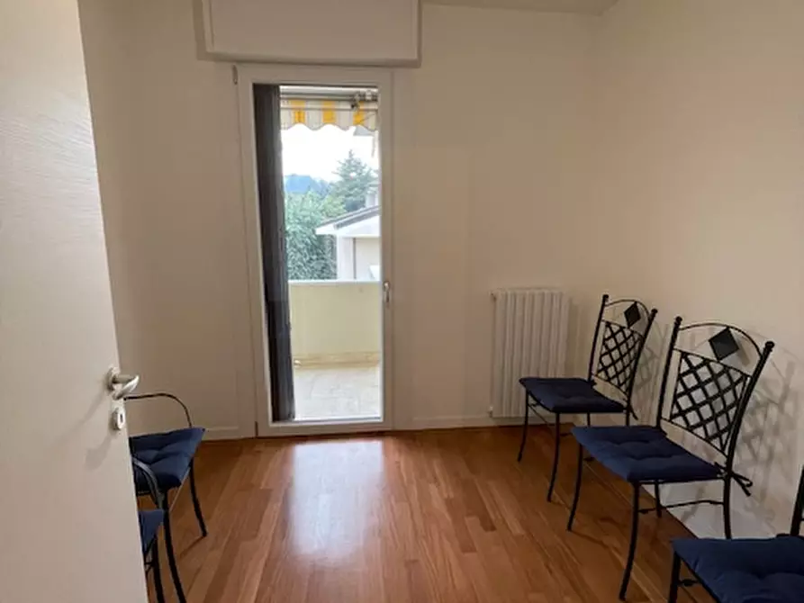 Immagine 13 di Appartamento in vendita  a Abano Terme