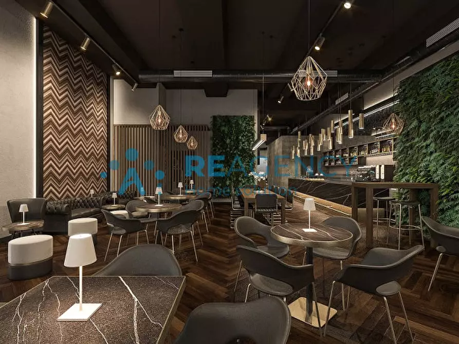 Immagine 2 di Attività commerciale in vendita  a Schio