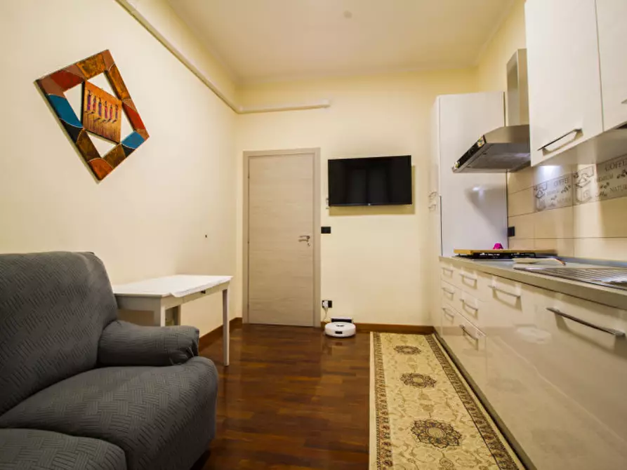 Immagine 3 di Appartamento in vendita  in Via Alba 5 a Torino