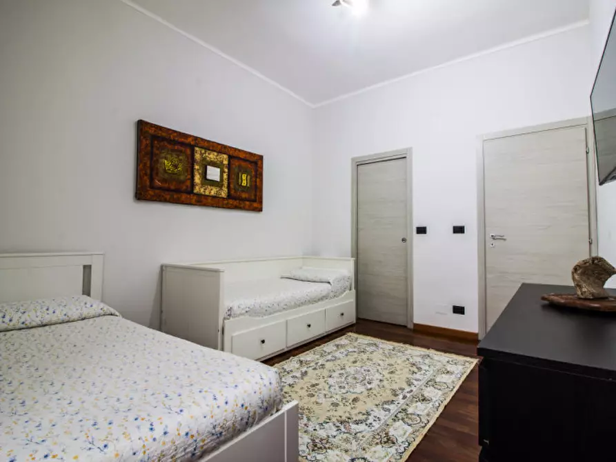 Immagine 9 di Appartamento in vendita  in Via Alba 5 a Torino