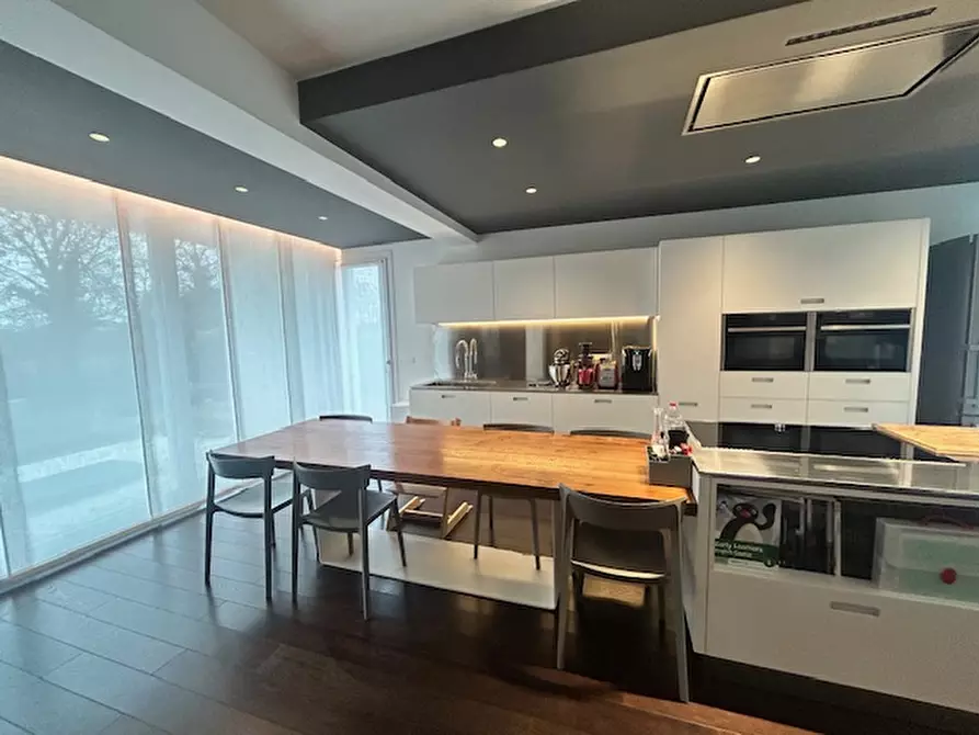 Immagine 8 di Villetta a schiera in vendita  in borgo Montegrappa a Castelfranco Veneto