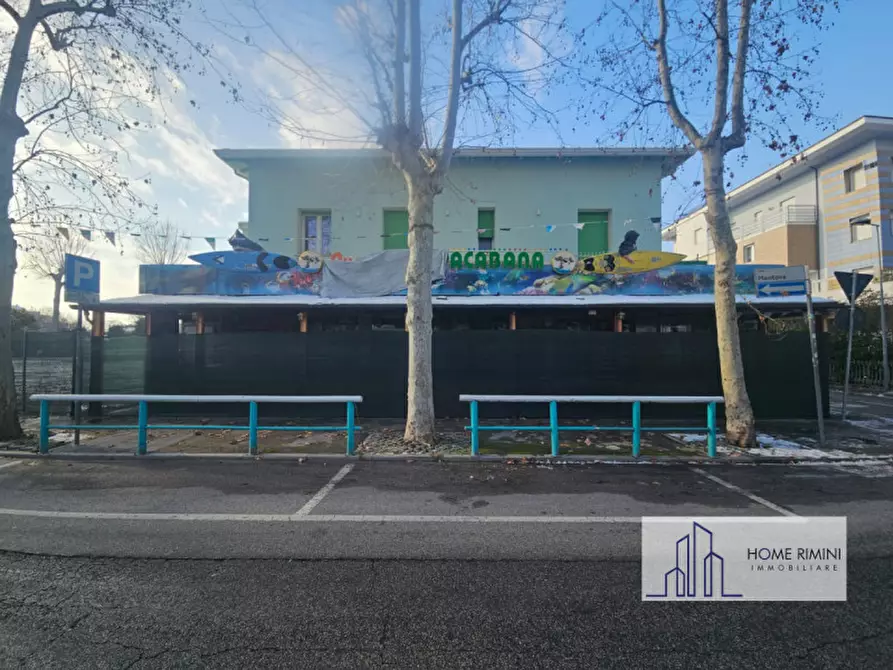 Immagine 1 di Negozio in vendita  in viale mantova 14 a Rimini