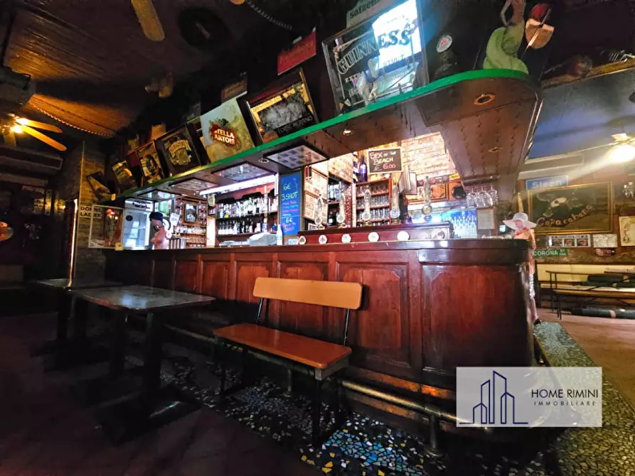 Immagine 6 di Negozio in vendita  in viale mantova 14 a Rimini