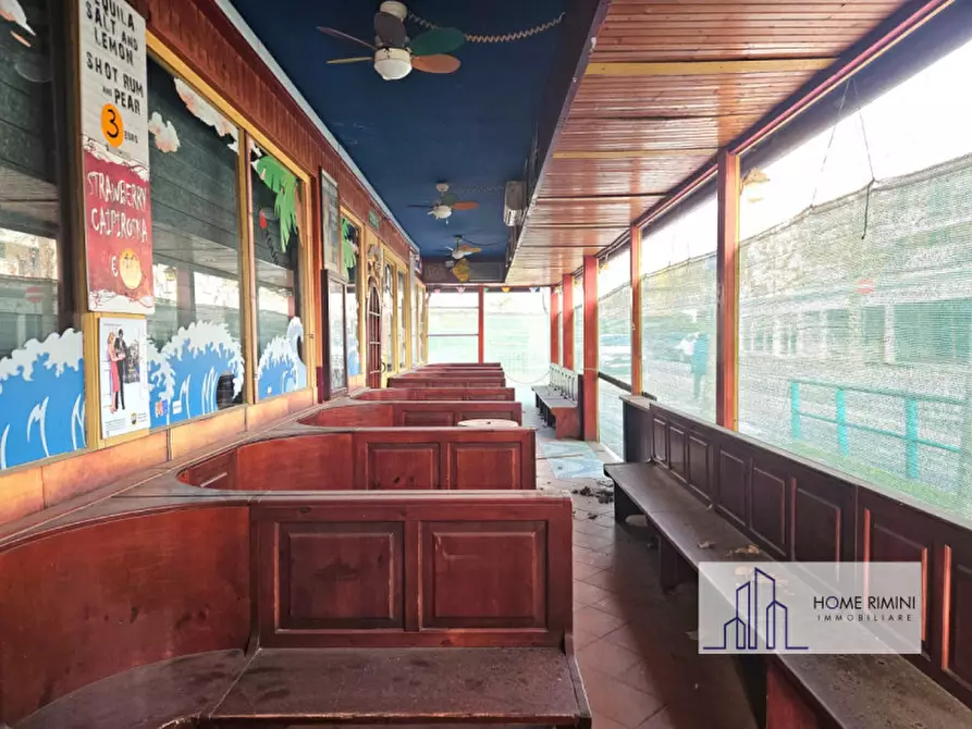 Immagine 10 di Negozio in vendita  in viale mantova 14 a Rimini