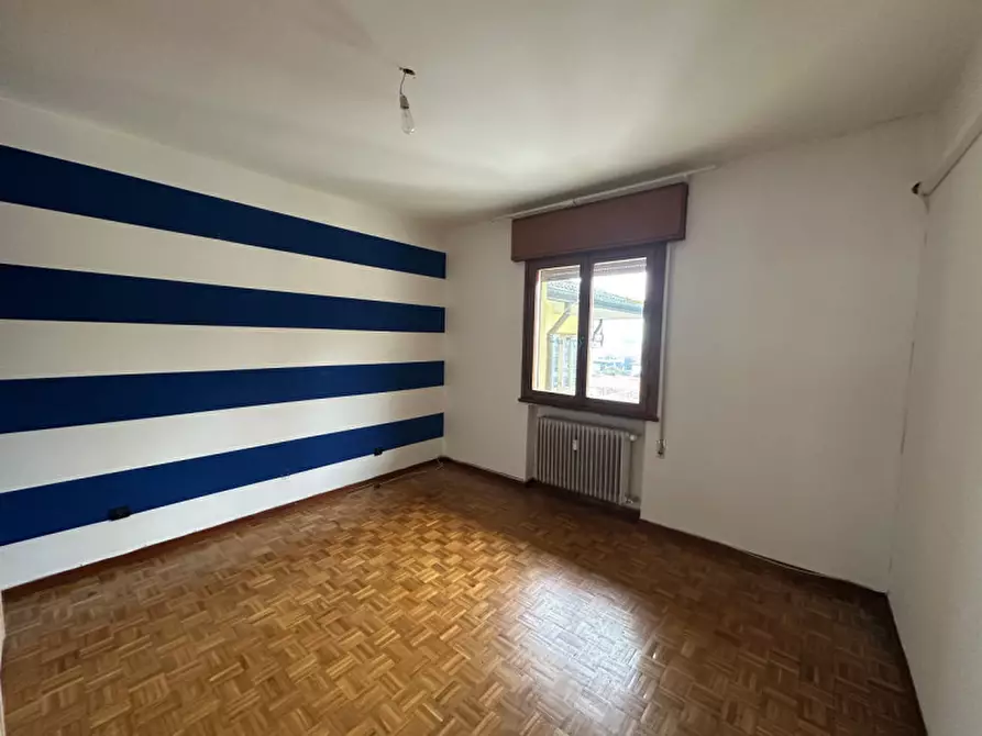 Immagine 16 di Appartamento in vendita  in Via B. Tisi da Garofolo, 1c a Rovigo