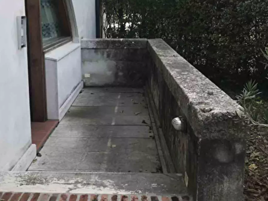 Immagine 2 di Multiproprietà in vendita  in Via Traversa Capitello 28-30 a Concamarise