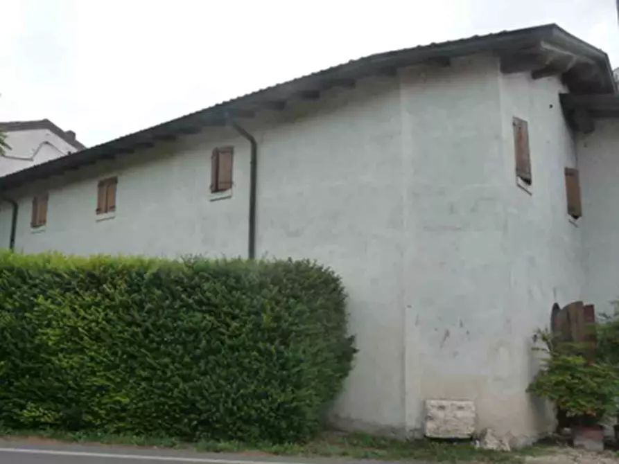 Immagine 4 di Multiproprietà in vendita  in Via Traversa Capitello 28-30 a Concamarise