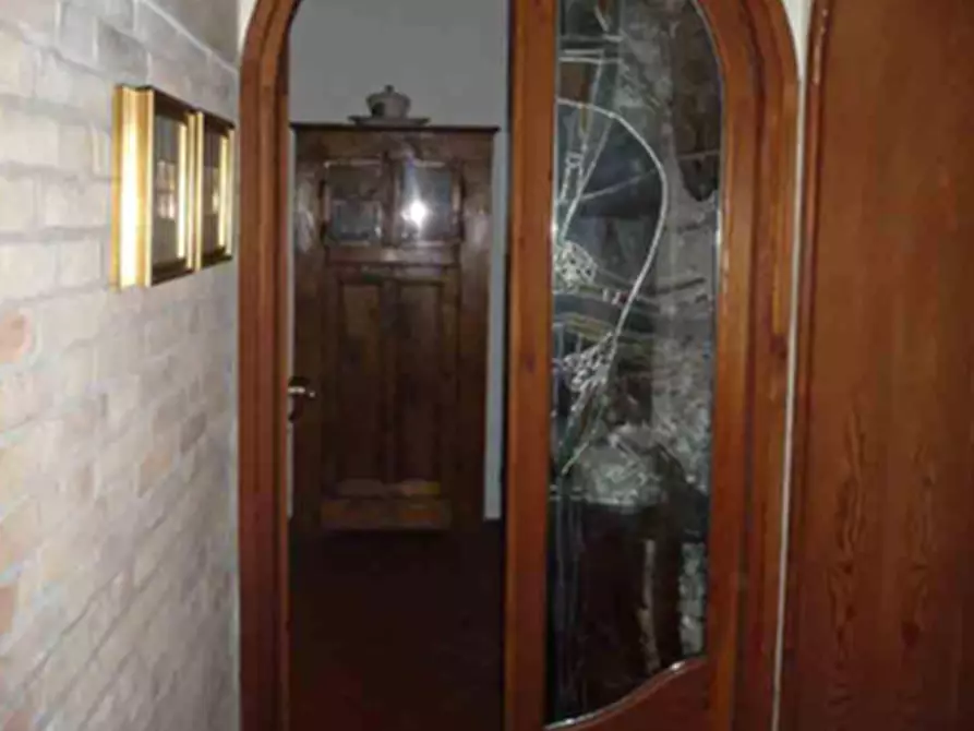 Immagine 13 di Multiproprietà in vendita  in Via Traversa Capitello 28-30 a Concamarise