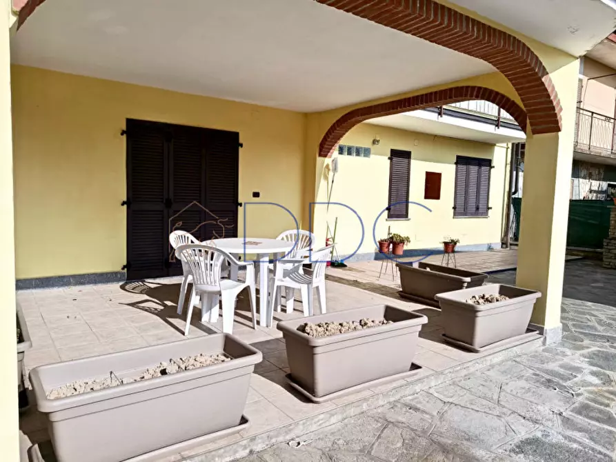 Immagine 3 di Casa bifamiliare in vendita  in Via Bagnolo 27 a Barge