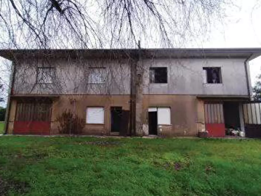 Immagine 3 di Attività commerciale in vendita  in Via Palù, 49 a Cordignano