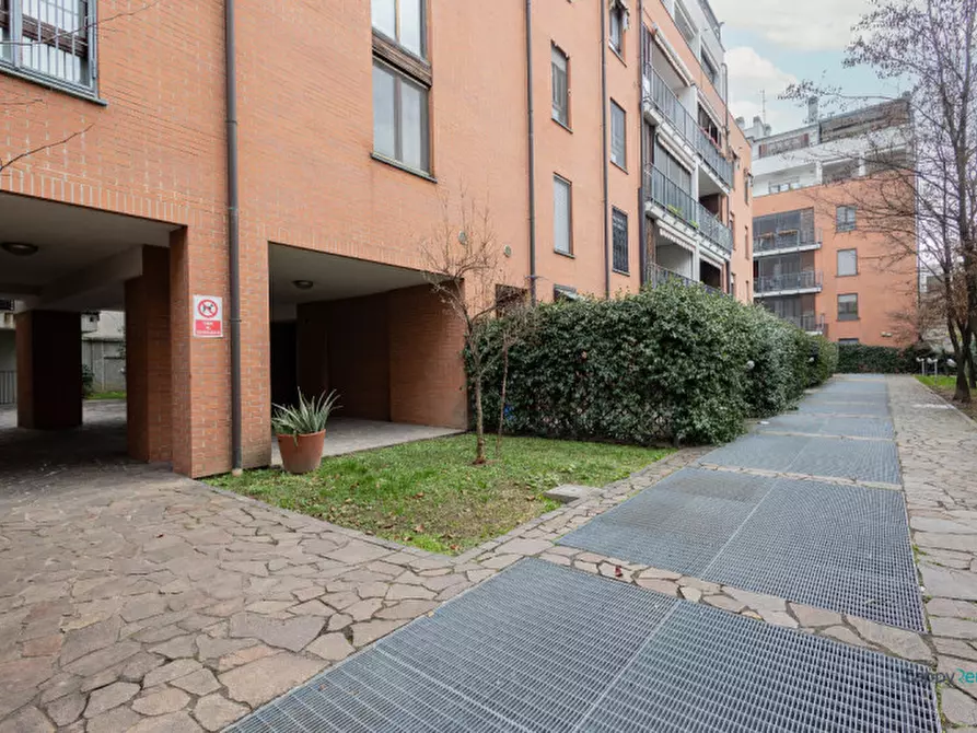 Immagine 25 di Appartamento in affitto  in Via Diodoro Siculo, 4 a Milano