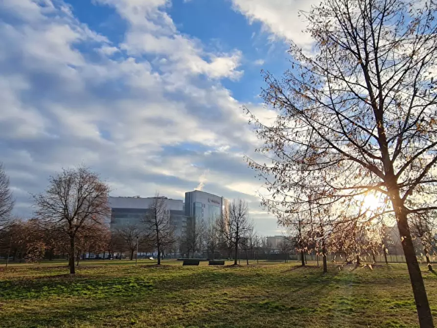Immagine 8 di Appartamento in vendita  in Viale San Gimignano 9 a Milano