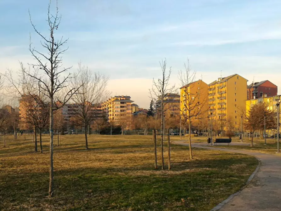 Immagine 11 di Appartamento in vendita  in Viale San Gimignano 9 a Milano