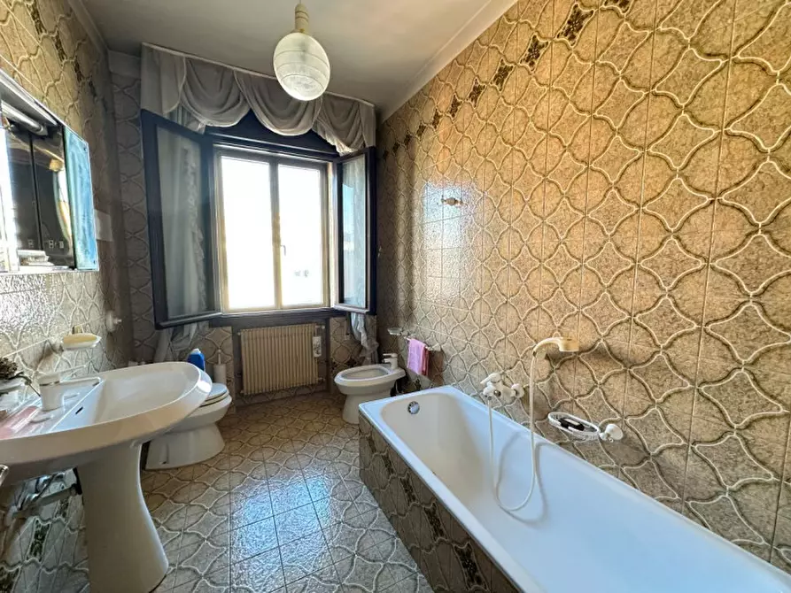 Immagine 8 di Appartamento in vendita  in Viale Alcide De Gasperi a Bassano Del Grappa