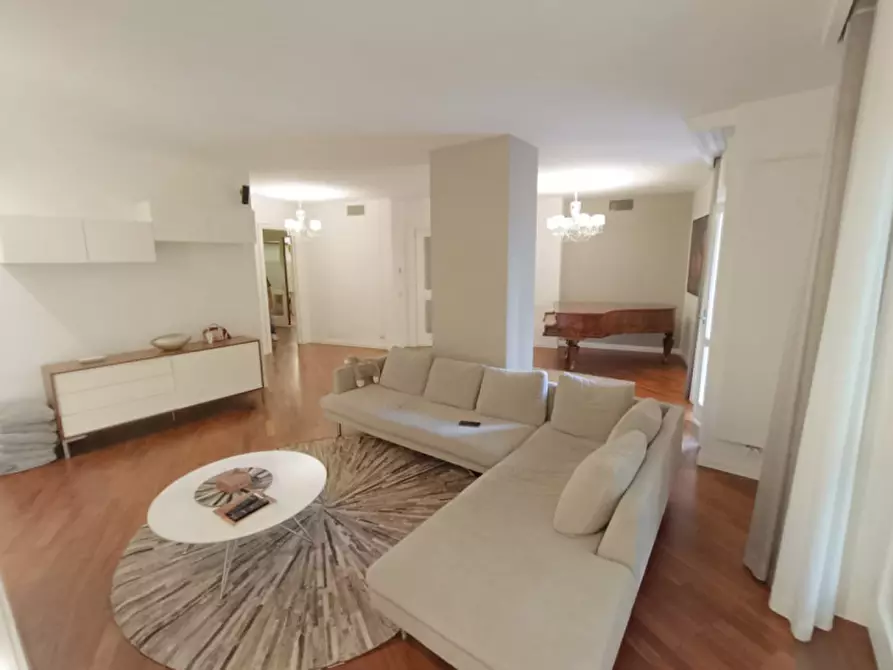 Immagine 2 di Appartamento in vendita  in via scarlatti, 46 a Andria