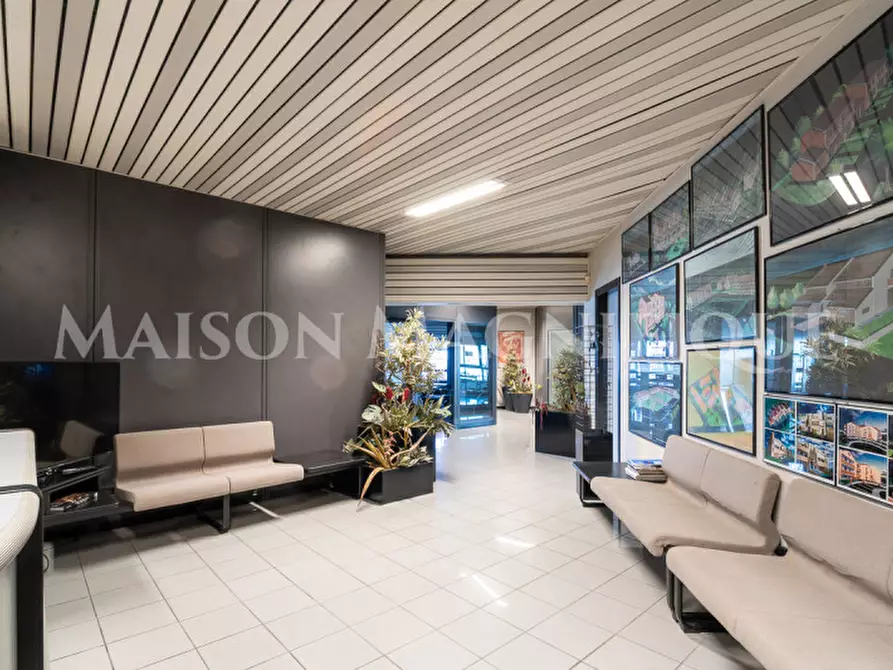 Immagine 2 di Ufficio in vendita  in Via Eridania a Occhiobello