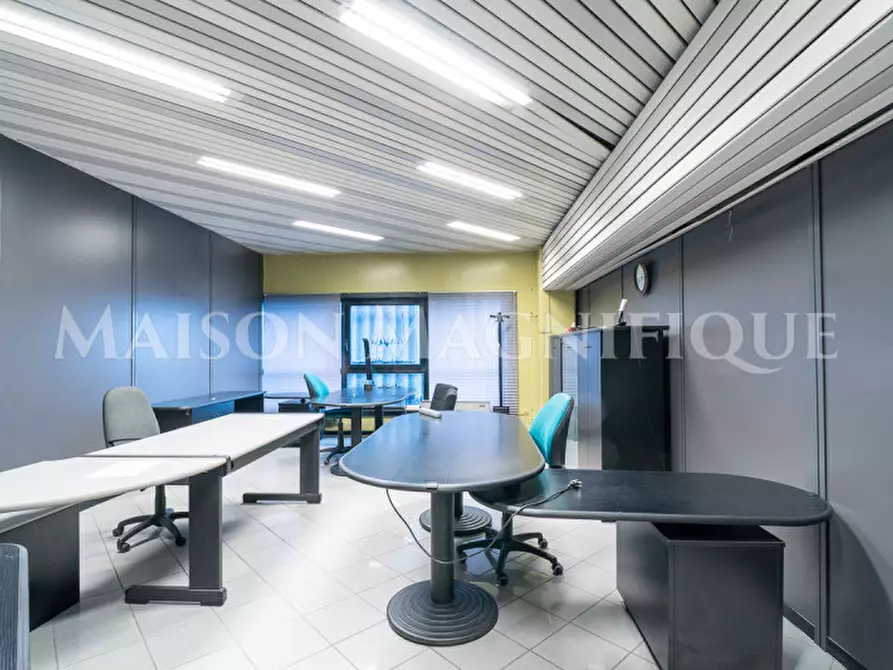 Immagine 6 di Ufficio in vendita  in Via Eridania a Occhiobello