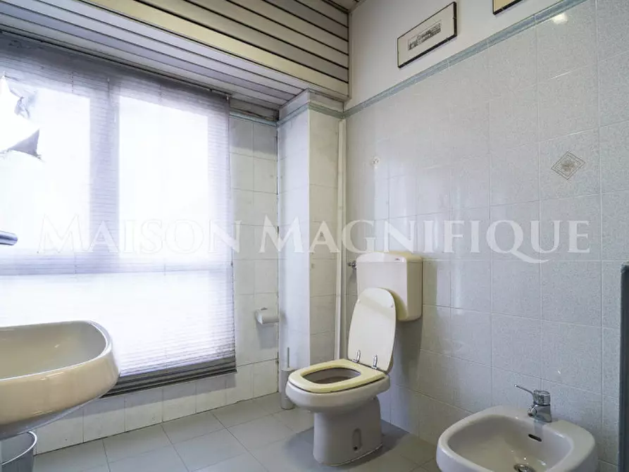 Immagine 22 di Ufficio in vendita  in Via Eridania a Occhiobello