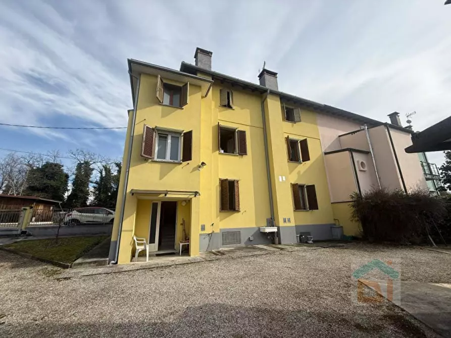 Immagine 1 di Villetta a schiera in vendita  in via della Ferrovia 13 a Tricesimo