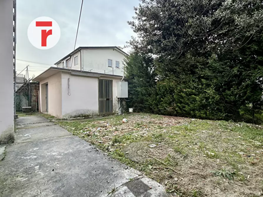 Immagine 4 di Casa bifamiliare in vendita  in Via Donatello a Cadoneghe