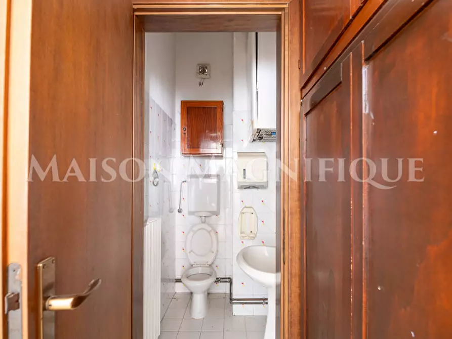 Immagine 12 di Ufficio in vendita  in Via Eridania a Occhiobello