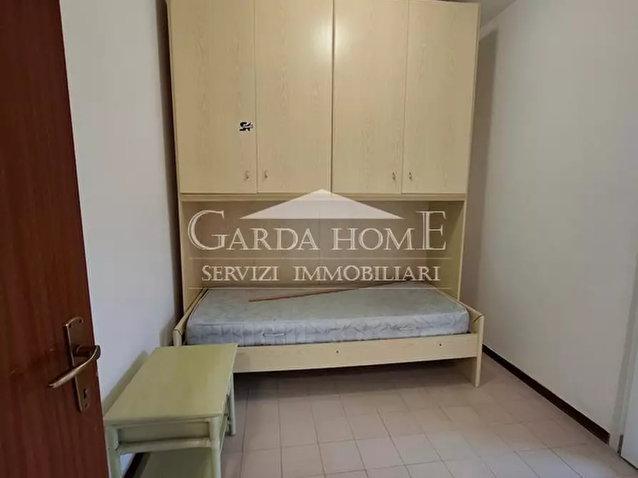 Immagine 10 di Appartamento in affitto  in Via Galetti a Padenghe Sul Garda