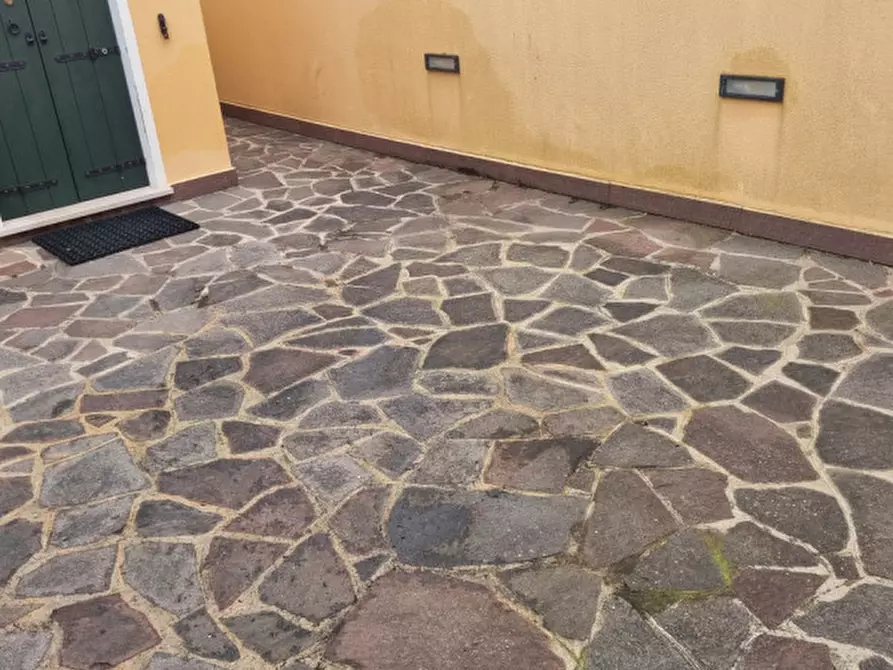 Immagine 15 di Villetta a schiera in affitto  in Via Salute a Este