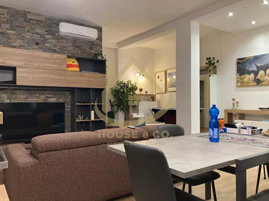 Immagine 8 di Appartamento in vendita  in VIA MARCONI a Vigevano