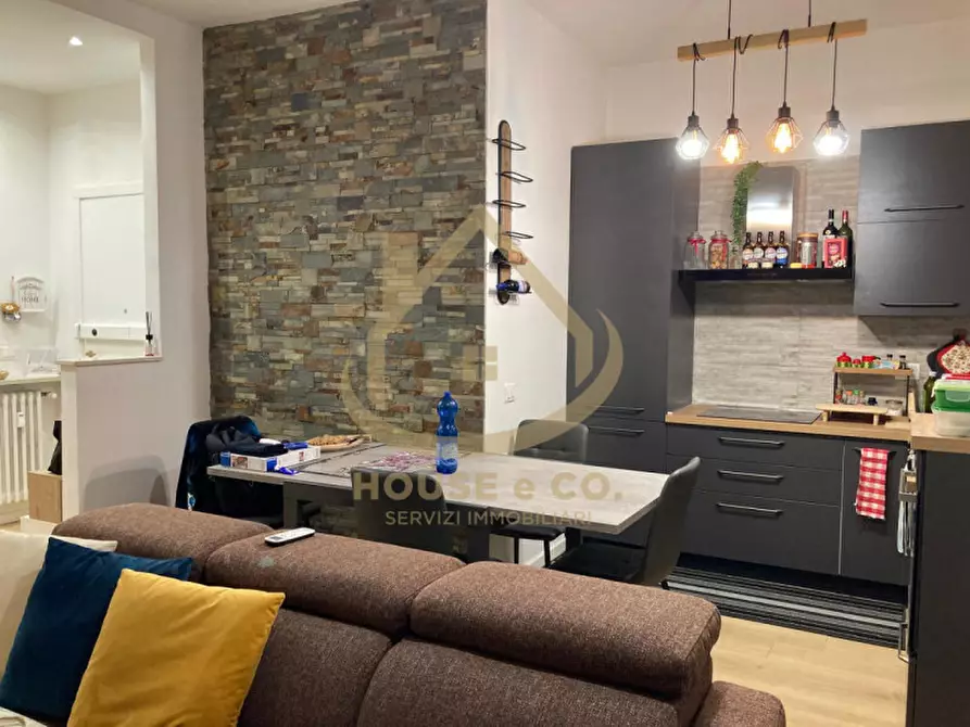 Immagine 10 di Appartamento in vendita  in VIA MARCONI a Vigevano