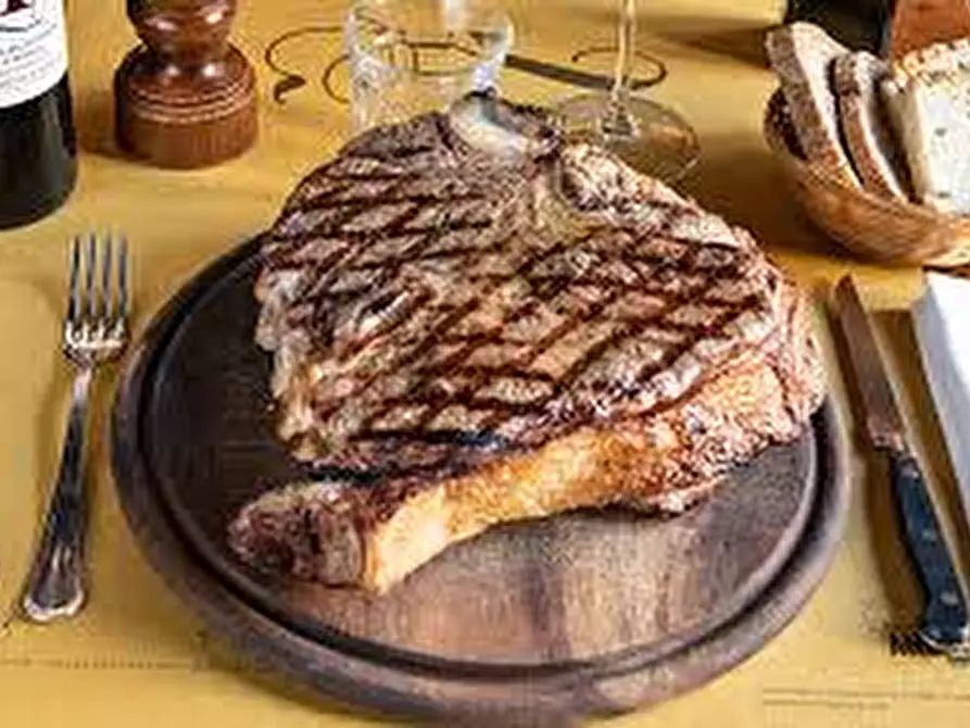 Immagine 3 di Attività commerciale in vendita  in Via Chiesanuova a Padova