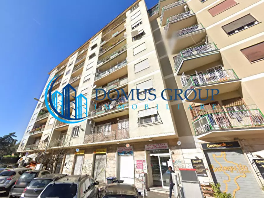 Immagine 4 di Appartamento in vendita  in Piazza Albini Augusto a Roma