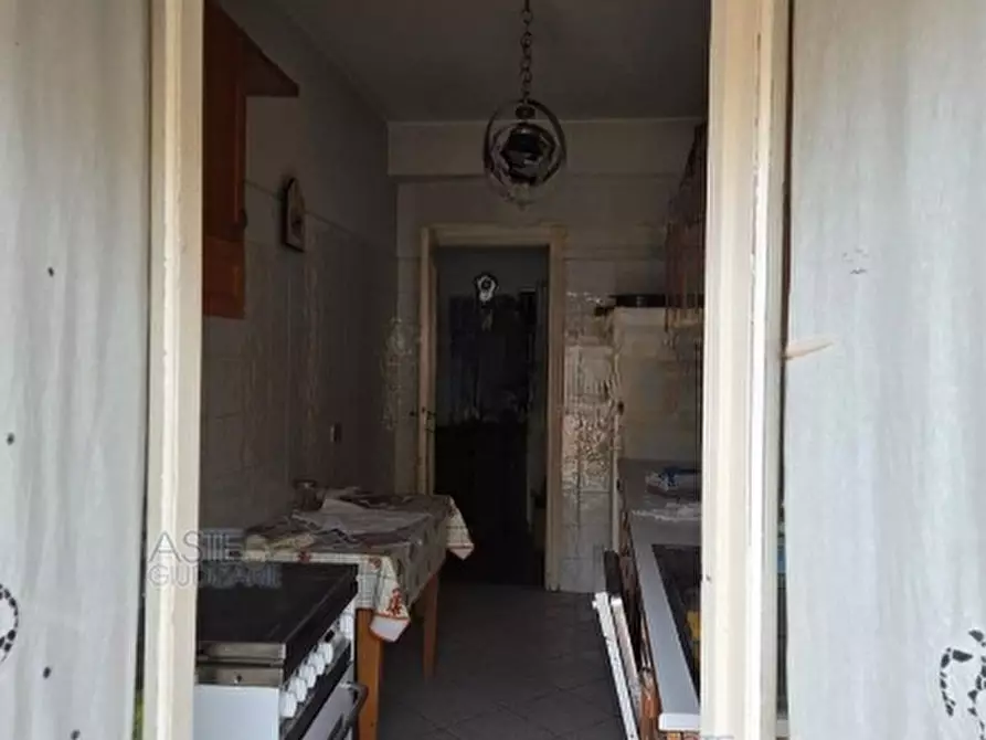 Immagine 10 di Appartamento in vendita  in Piazza Albini Augusto a Roma