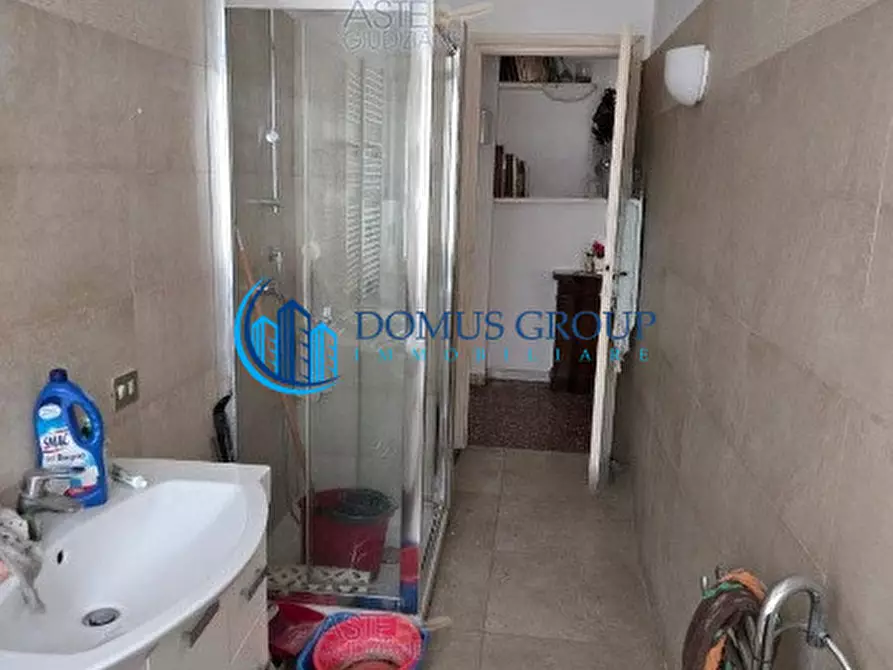 Immagine 4 di Appartamento in vendita  in Piazza Albini Augusto a Roma