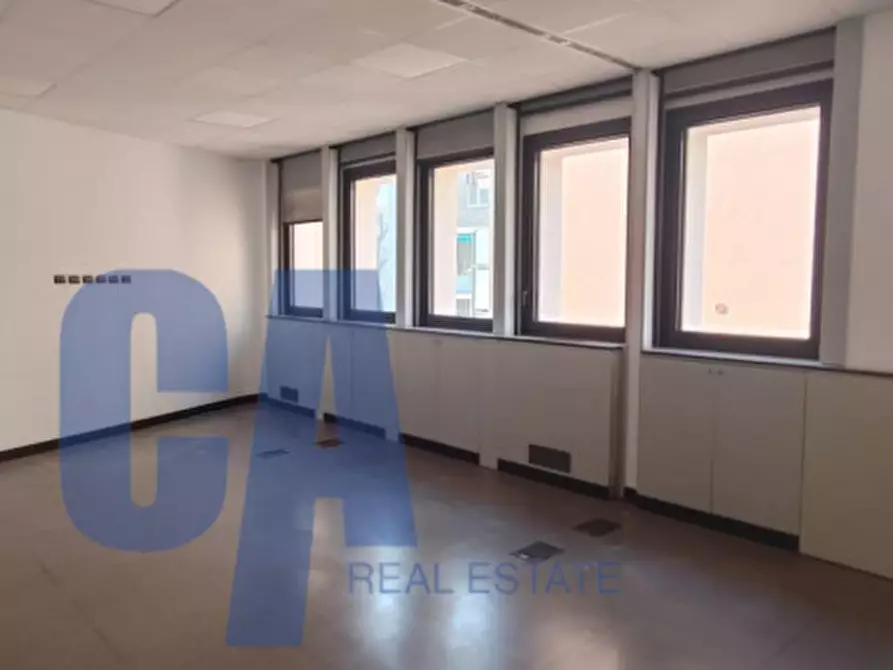 Immagine 17 di Ufficio in affitto  in VIA BOVIO GIOVANNI a Milano
