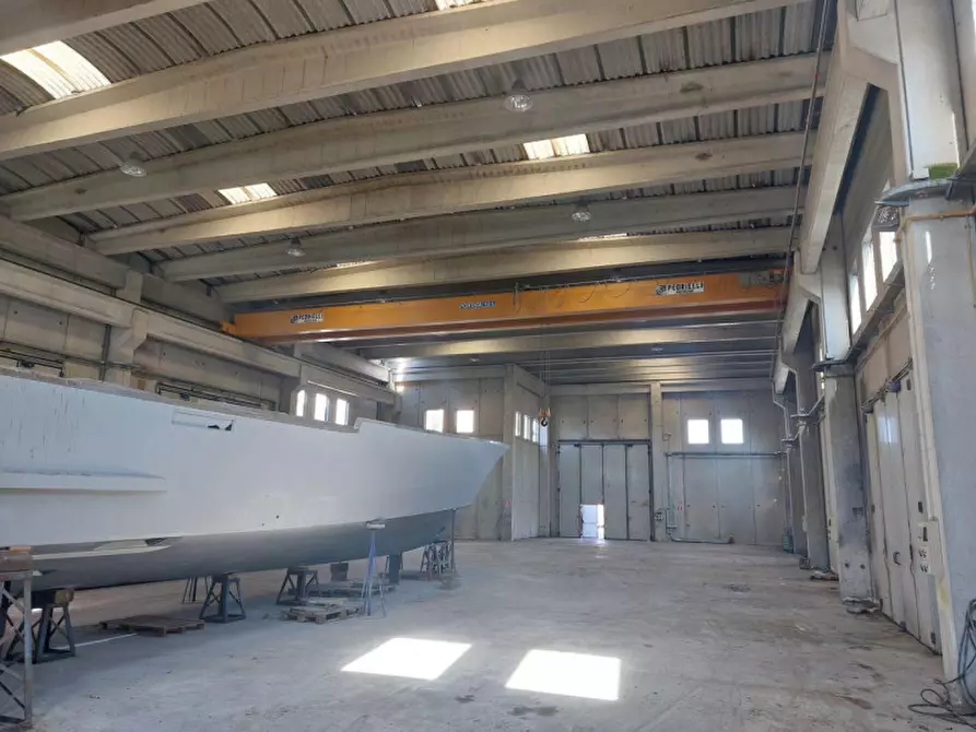 Immagine 9 di Capannone industriale in vendita  in Zona Industriale, Giammoro ME, Italia a Pace Del Mela