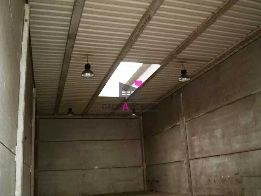 Immagine 3 di Capannone industriale in affitto  in VIA ZAMENHOF a Vicenza