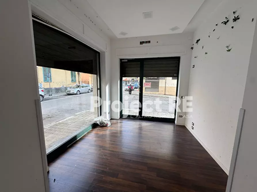 Immagine 5 di Negozio in affitto  in Via Sbarre Centrali a Reggio Di Calabria